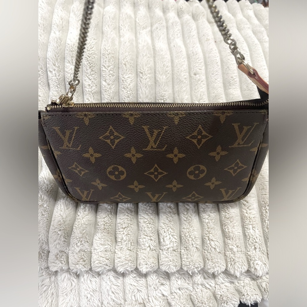 Y2K LV pockette bag - Picture 4 of 4